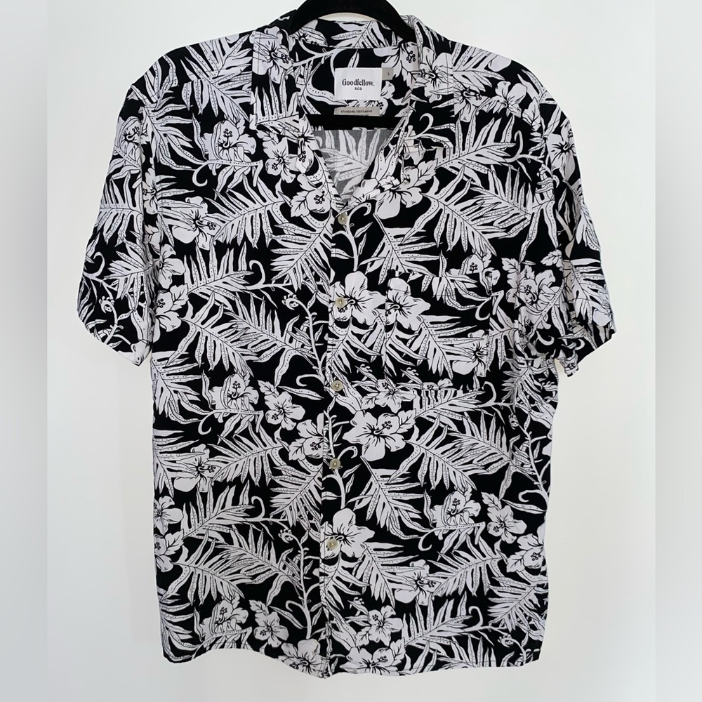 Goodiellow dress shirt | size L